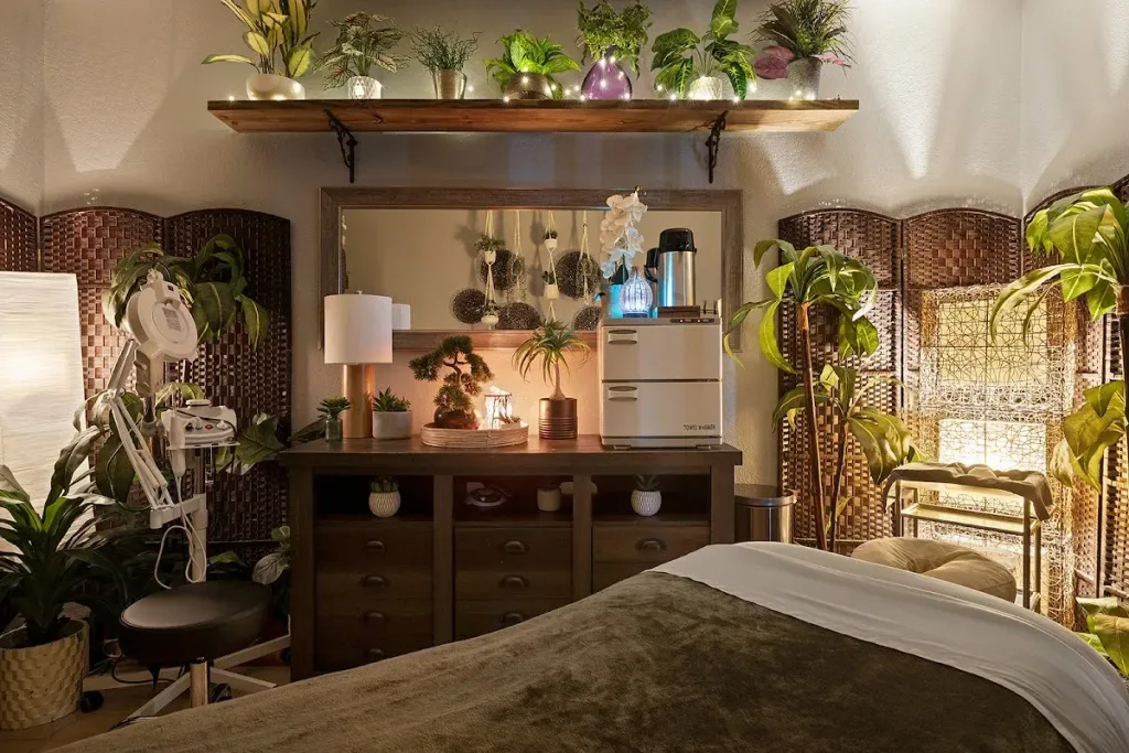 Uplift Massage & Spa — Spa in Springfield